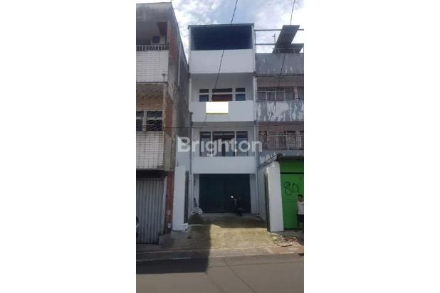 RUKO 4 1/2 LANTAÍ SIAP HUNI JALAN RODA-BOGOR