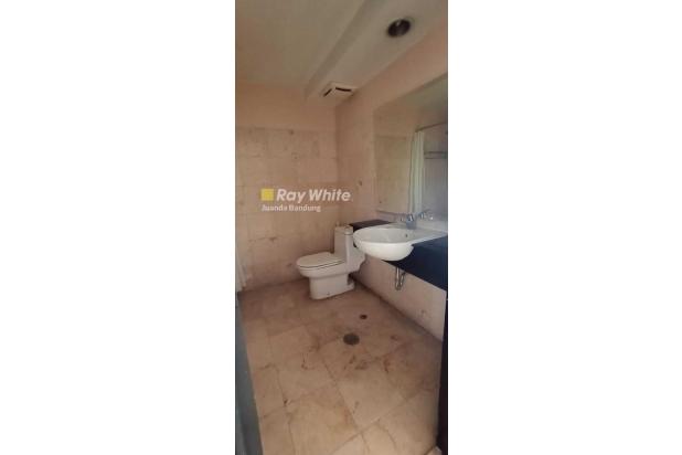 Langka! Apartment 2BR Braga Citywalk Ex Aston lantai Penthouse Murah, tengah kota!