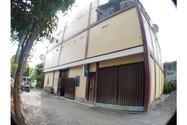 kost putra adhiwangsa 200m ke uii