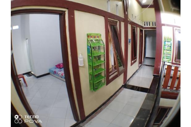 kost putra adhiwangsa 200m ke uii