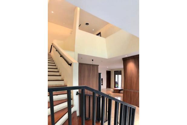 Dijual Rumah di Jl. Tulodong Bawah, Kebayoran Baru, JakSel