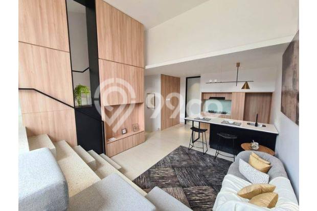 Rumah 3 lantai lokasi strategis akses 2 mobil  di jakarta selatan 