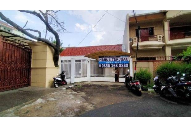 Rumah Hoek Luas Strategis di Kawasan Roxy, Jakarta Pusat