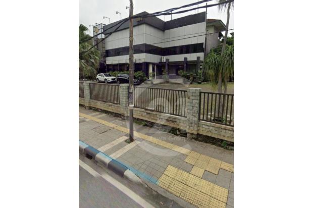 Di  Tanah Dan Bangunan Dilokasi Bagus Dan Strategis