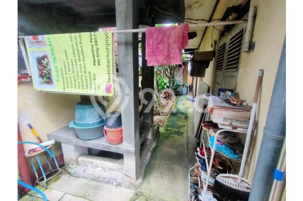 Rumah Hook Murah Dekat Jalan Raya Simongan Tengah Kota 