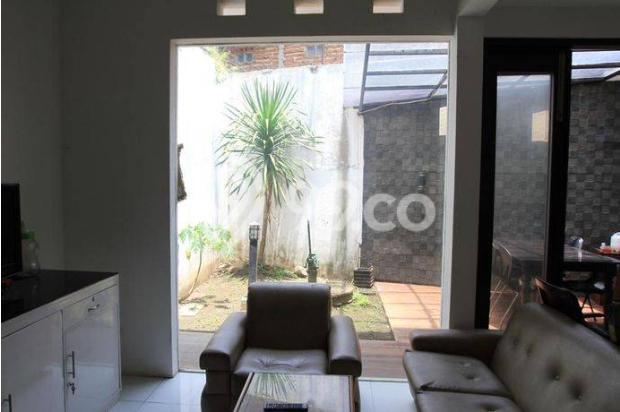 Rumah bagus modern 2 lantai di arcamanik antapani kota bandung