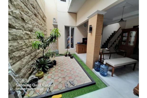 Rumah Mewah Jakal km 10, 15 menit ke UGM