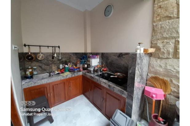 Rumah Mewah Jakal km 10, 15 menit ke UGM
