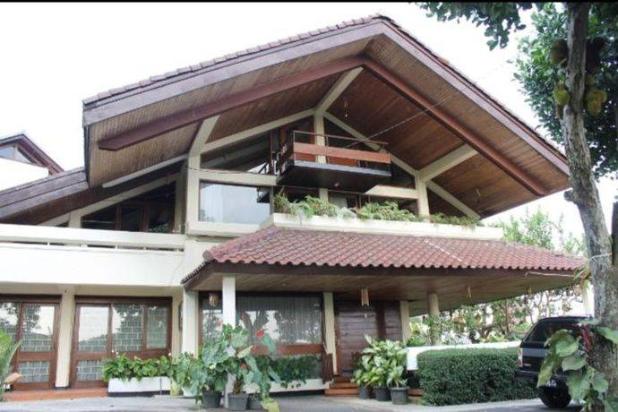 Rumah Berhalaman Luas Cocok Untuk Villa Kost Ciumbuleuit Bandung
