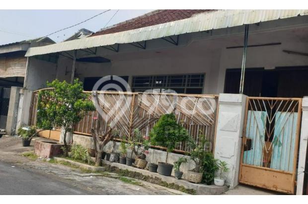 Rumah Bangunan Lama butuh renovasi di Jl. Rejosari, Semarang