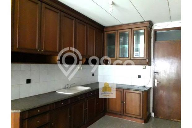 Comfy Big House For Rent 7 Bedroom at Denpasar Mega Kuningan Jakarta
