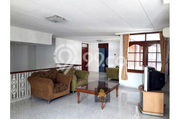 Comfy Big House For Rent 7 Bedroom at Denpasar Mega Kuningan Jakarta