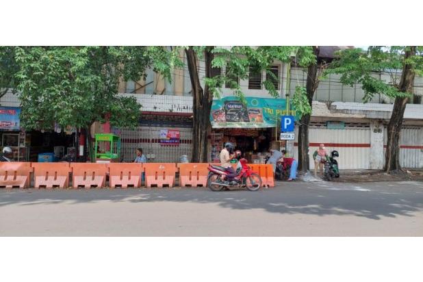 Disewakan Lokasi Strategis Toko / Ruko di Jl Raya Panglima Sudirman 148