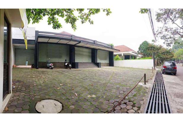Gedung di Sayap Dago Dekat Boromeus Cocok Untuk Kantor Dan Resto