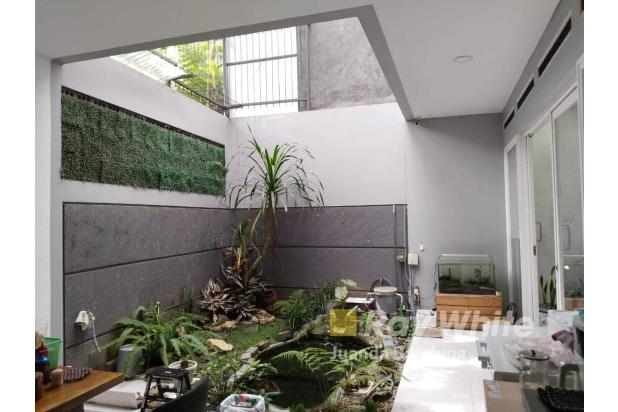 Langka! Rumah tinggal 2 lantai Semifurnished  siap pakai di Komp Gegerkalong, Setiabudi !