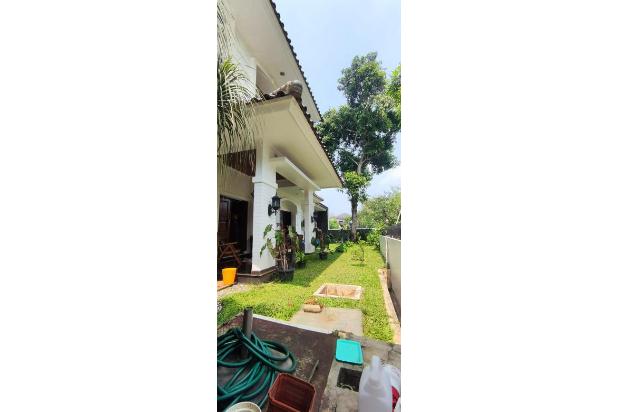 RUMAH LUX LOKASI ASRI,FURNISHED, SIAP HUNI DEKAT AKSES TOL