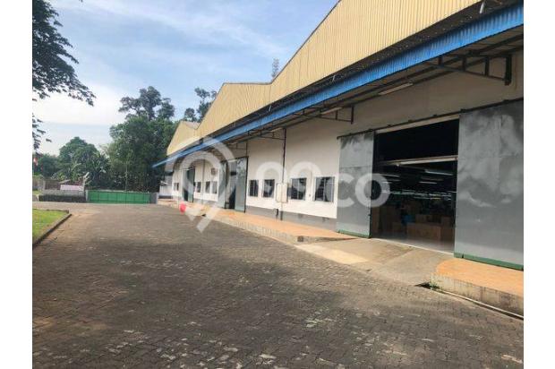 Gudang Dan Parbik di Citeureup Bogor. Luas Tanah 11433 m2. SHGB PT