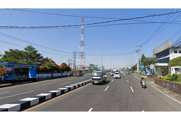 Tanah Strategis Poros Jalan Raya Mondoroko Dekat Exit Toll