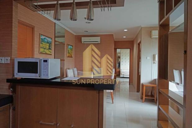 Apartment Hamptons Park Tower C Lantai 10 - Golf View