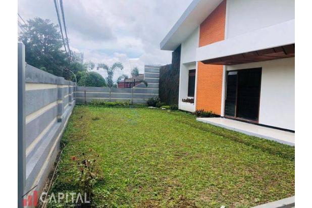 Di Jual Rumah di Kawasan Elite Setrasari 