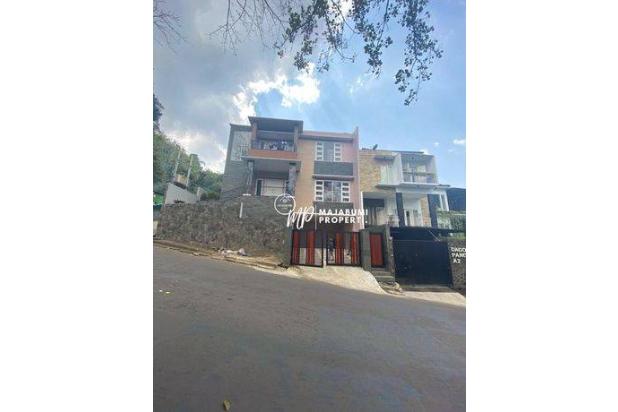 Rumah Mewah, Cantik, Komplek Elite, Siap Huni Dago, Ciumbuleuit