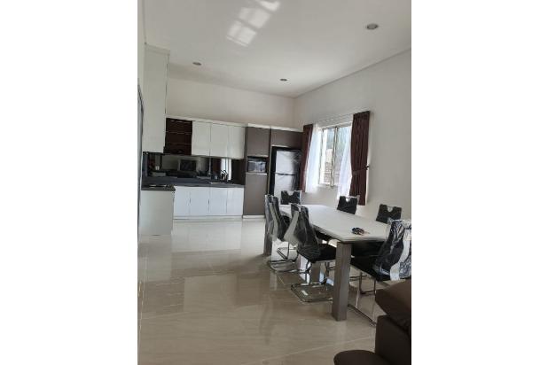 Disewakan rumah crown golf pik pantai indah kapuk jakarta utar