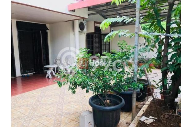 Rumah Di Jalan Janur Kuning, Kelapa Gading