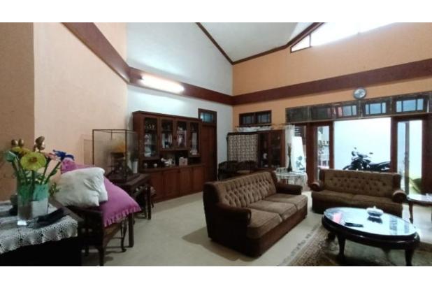 Dijual Rumah Besar Dengan Tanah Luas di Bangbarung, Bogor