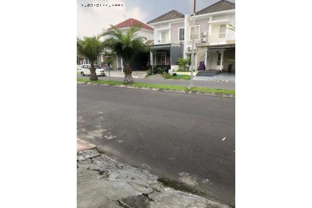 Perumahan Taman Dhika Sidoarjo hadap selatan, Strategis
