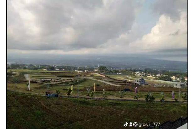Villa Siap Huni Pemandangan Menyegarkan Sejuk di Batu