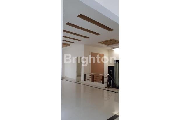 Rumah Cantik Siap Huni Pakuwon City Surabaya Timur