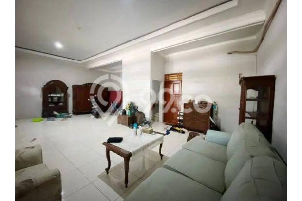 Dijual Murah Rumah Tingkat 1,5 Lantai di Pinggir Jl Raya Tlogosari Smg