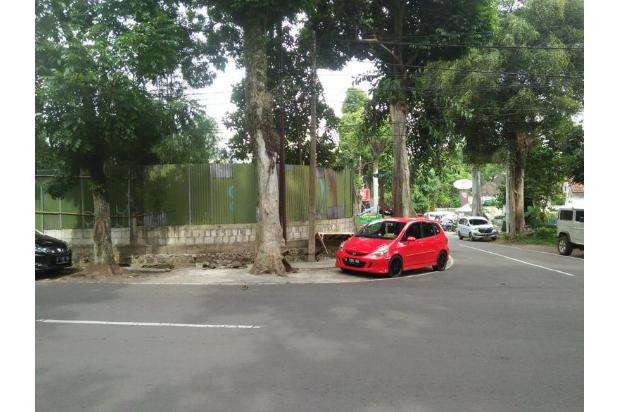 Rumah tua hitung tanah di jalan Banda sayap Riau martadinata
