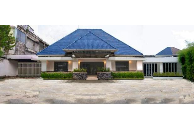 Rumah Luas di Mainroad Dago - Bandung Cocok untuk Ruang Usaha