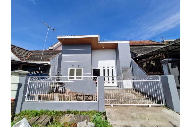 Rumah Baru Modern Minimalis Strategis di Perum Saptoraya Pakis