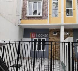 RUMAH BRAND NEW MINIMALIS DI KOMPLEK WALIKOTA KELAPA GADING