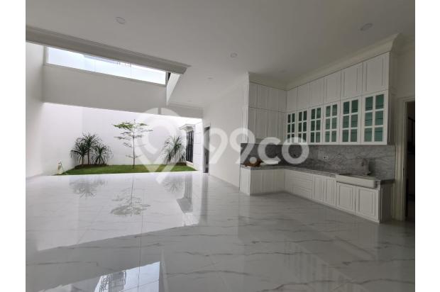 Rumah Brand New Mewah American Classic di Komplek Elite Cempaka Putih Tengah, Jakarta Pusat