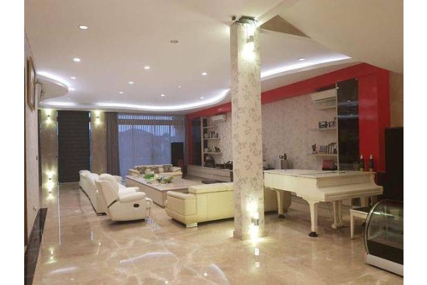 DIJUAL RUMAH MEGAH VIEW DANAU DI KOTA BARU PARAHYANGAN