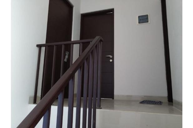 Dijual Rumah di Cosmo Estate lippo cikarang,11102