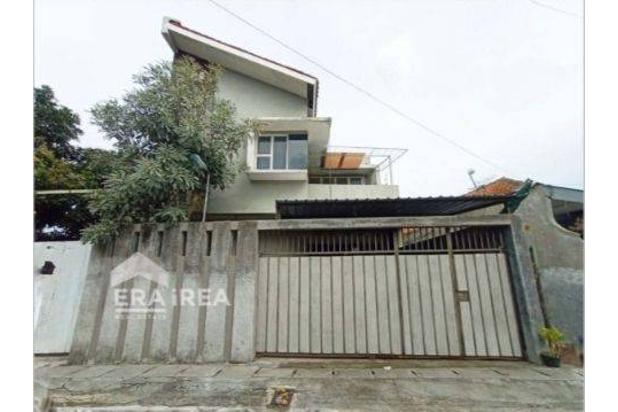 Rumah 2 Lantai Lokasi Tengah Kota, Banjarsari, Solo