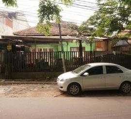 Dijual Rumah dengan lokasi sangat strategis