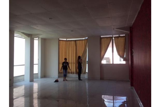 Ruko di Beverly - Surabaya Barat