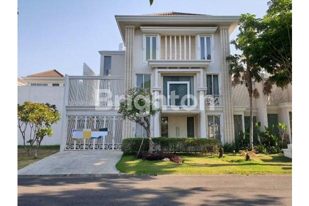 Rumah Mewah Bagus Sekali Tiga Lantai Pakai Lift Private Grand Embassy Pakuwon Indah