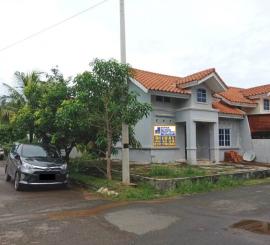 Dijual Rumah Hook Hadap Timur