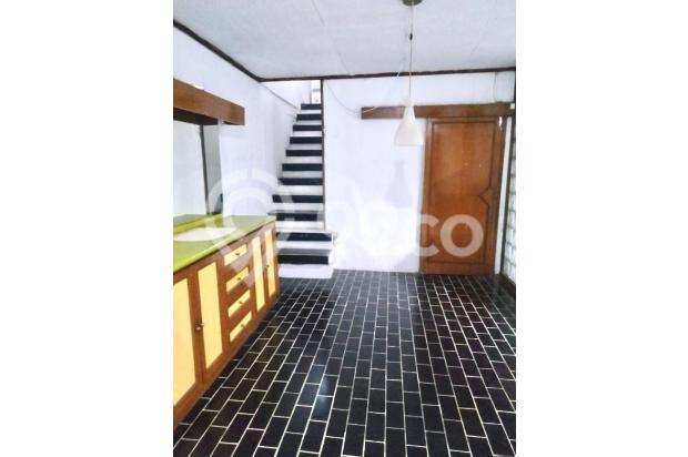 Rumah Bagus 5 Kamar Tidur  di Komplek Riung Bandung