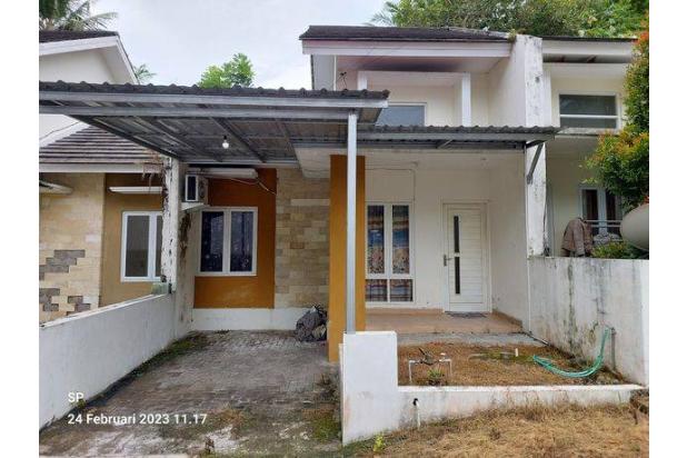 RUMAH CANTIK IMUT DI DALAM PERUMAHAN PURI PERMATA SEDAYU JALAN WATES KM 9 SEDAYU