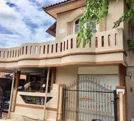 Dijual Rumah Hook Hak Milik di Baloi Sudah Renovasi.
