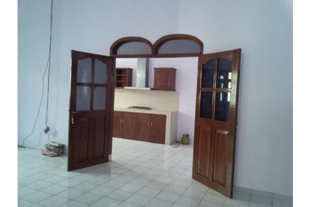 Jual Cepat Rumah Luas di Kawasan Bunderan Serang - Tengah Kota Probolinggo