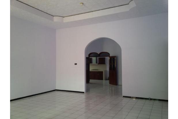 Jual Cepat Rumah Luas di Kawasan Bunderan Serang - Tengah Kota Probolinggo