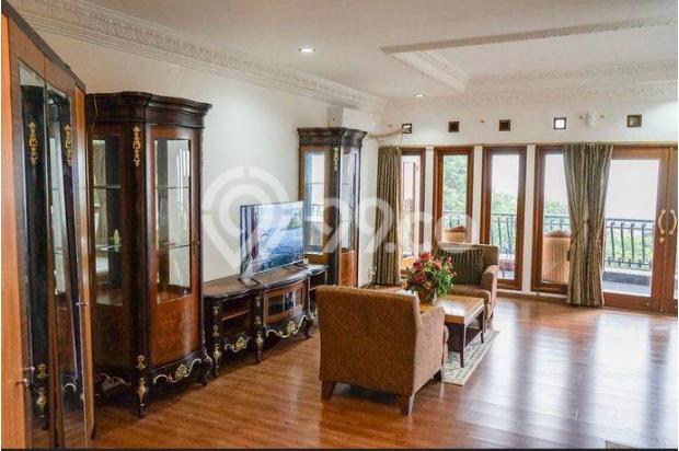 Rumah 3 Lantai Siap Huni Bagus Sekali di Dago Resort, Bandung